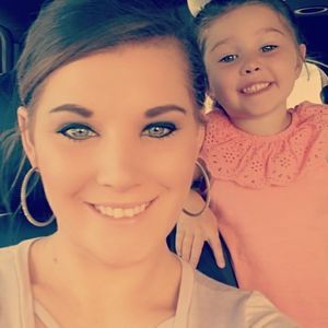 Meet your Posher, Candace